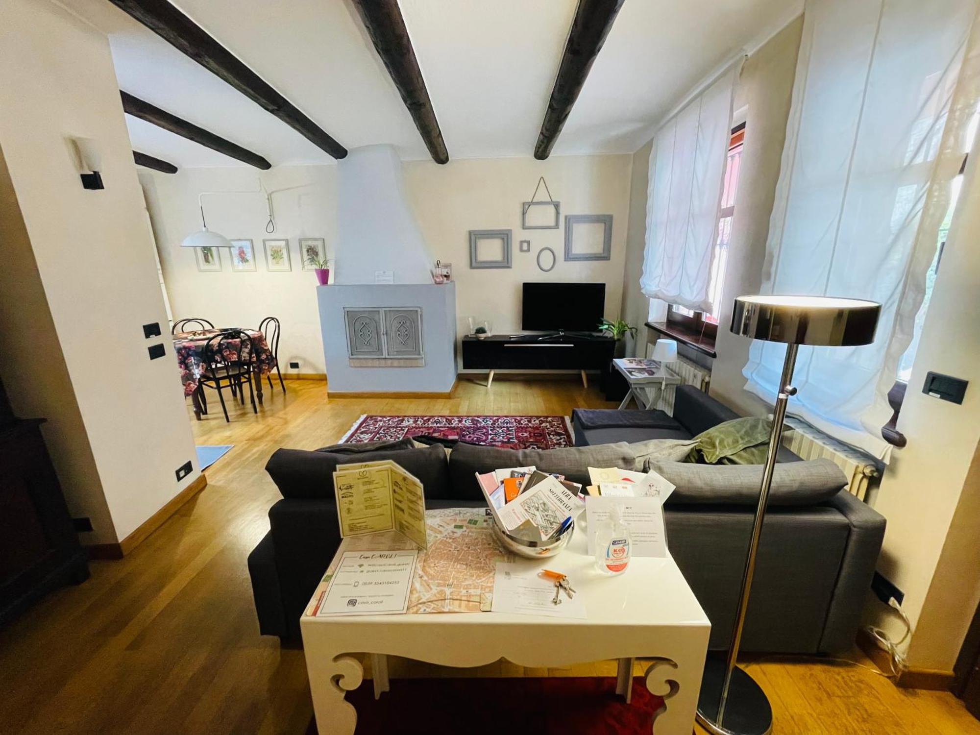 Casa Caroli, Charme E Comfort Nel Cuore Di Alba Exterior photo