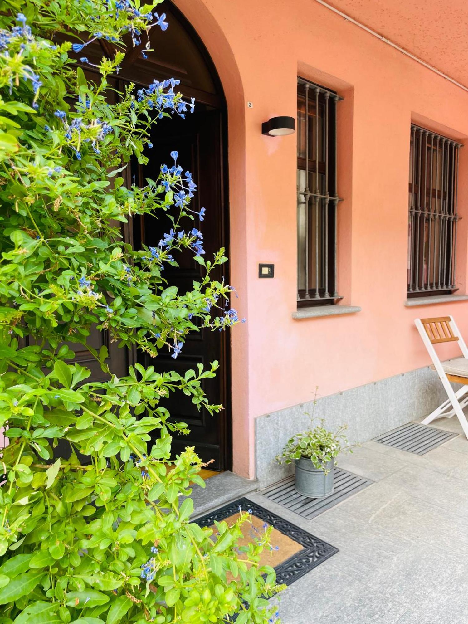 Casa Caroli, Charme E Comfort Nel Cuore Di Alba Exterior photo