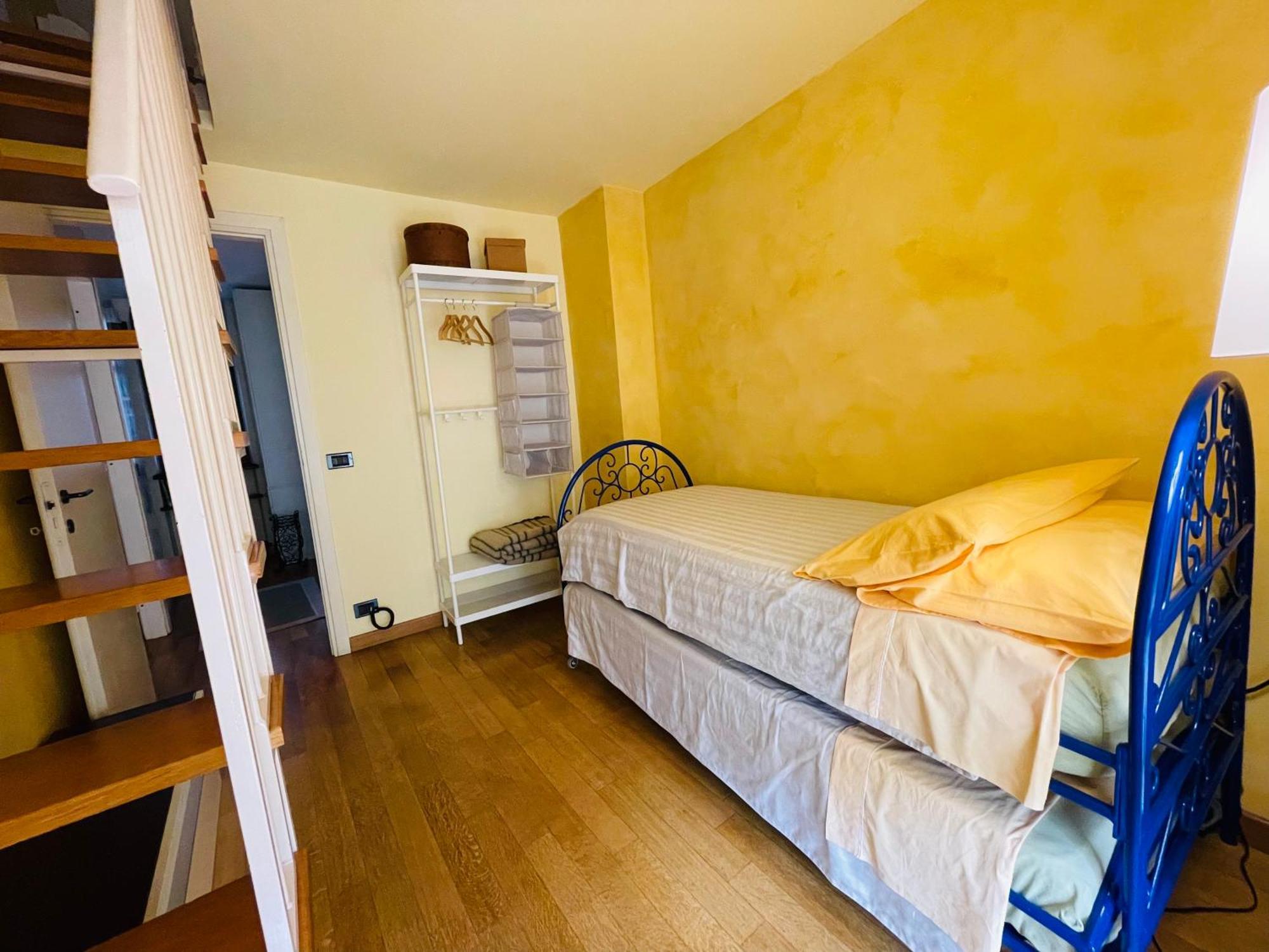 Casa Caroli, Charme E Comfort Nel Cuore Di Alba Exterior photo